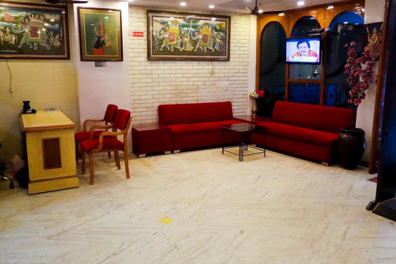 Hotel India International Nuova Delhi Esterno foto
