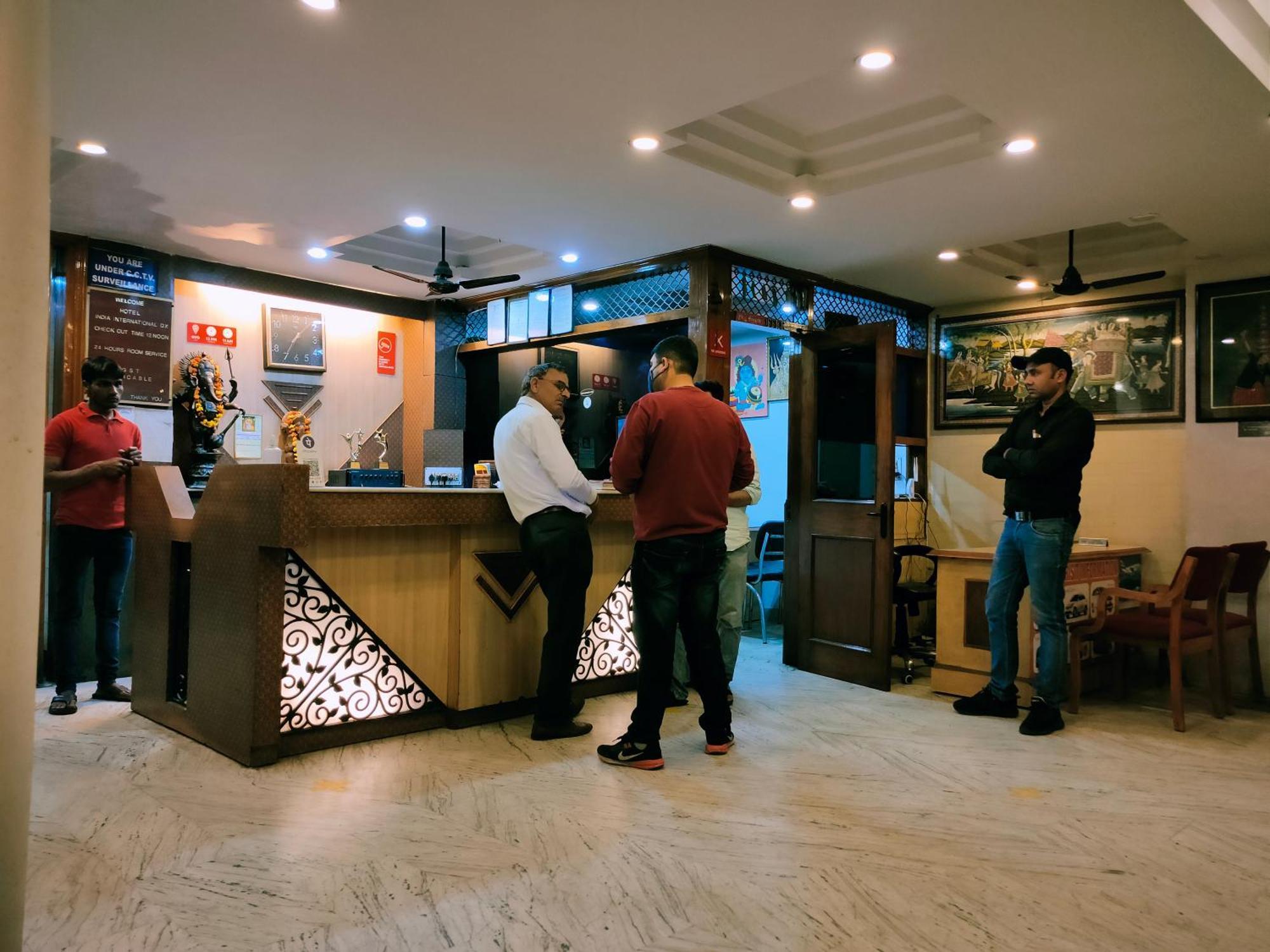 Hotel India International Nuova Delhi Esterno foto