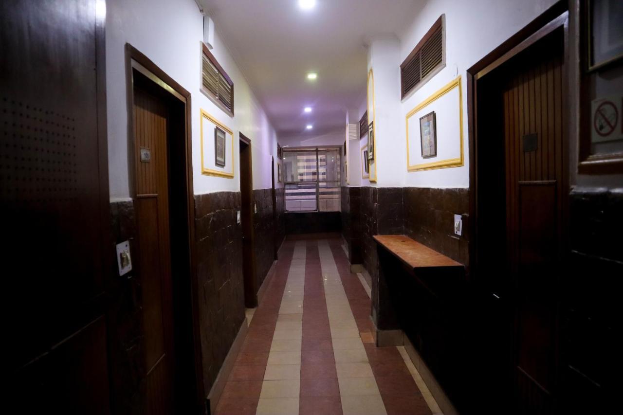 Hotel India International Nuova Delhi Esterno foto