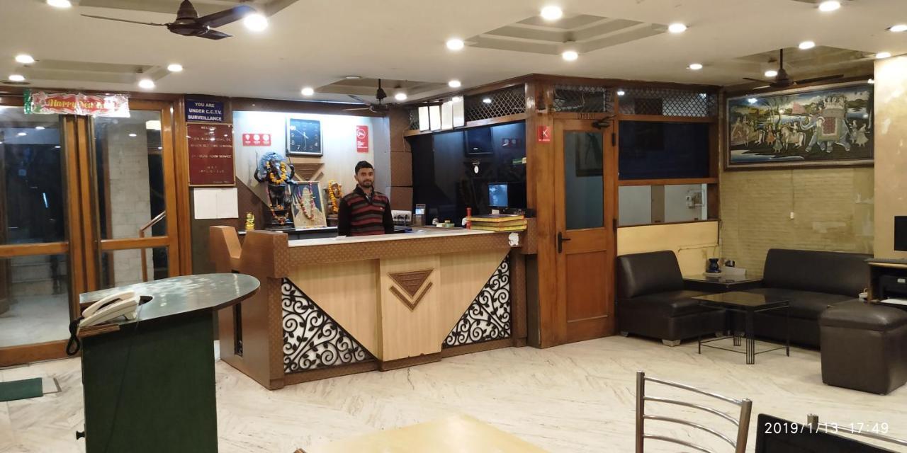 Hotel India International Nuova Delhi Esterno foto